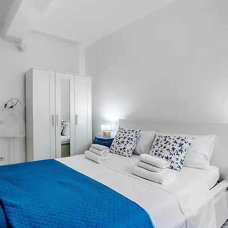 Le Finestre Sul Borgo 1 Apartment Parma