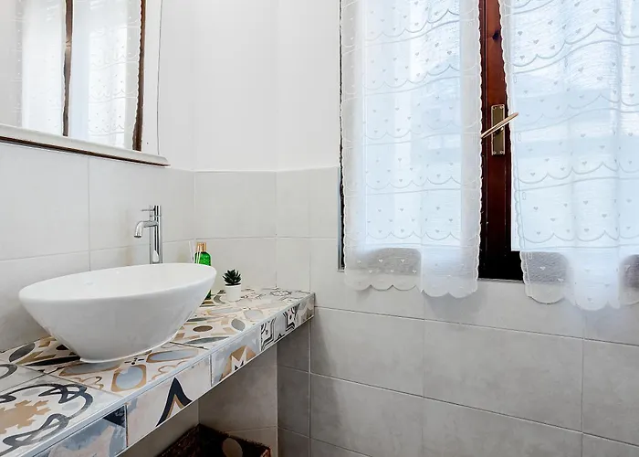 Le Finestre Sul Borgo 1 - In The Heart Of Apartment *